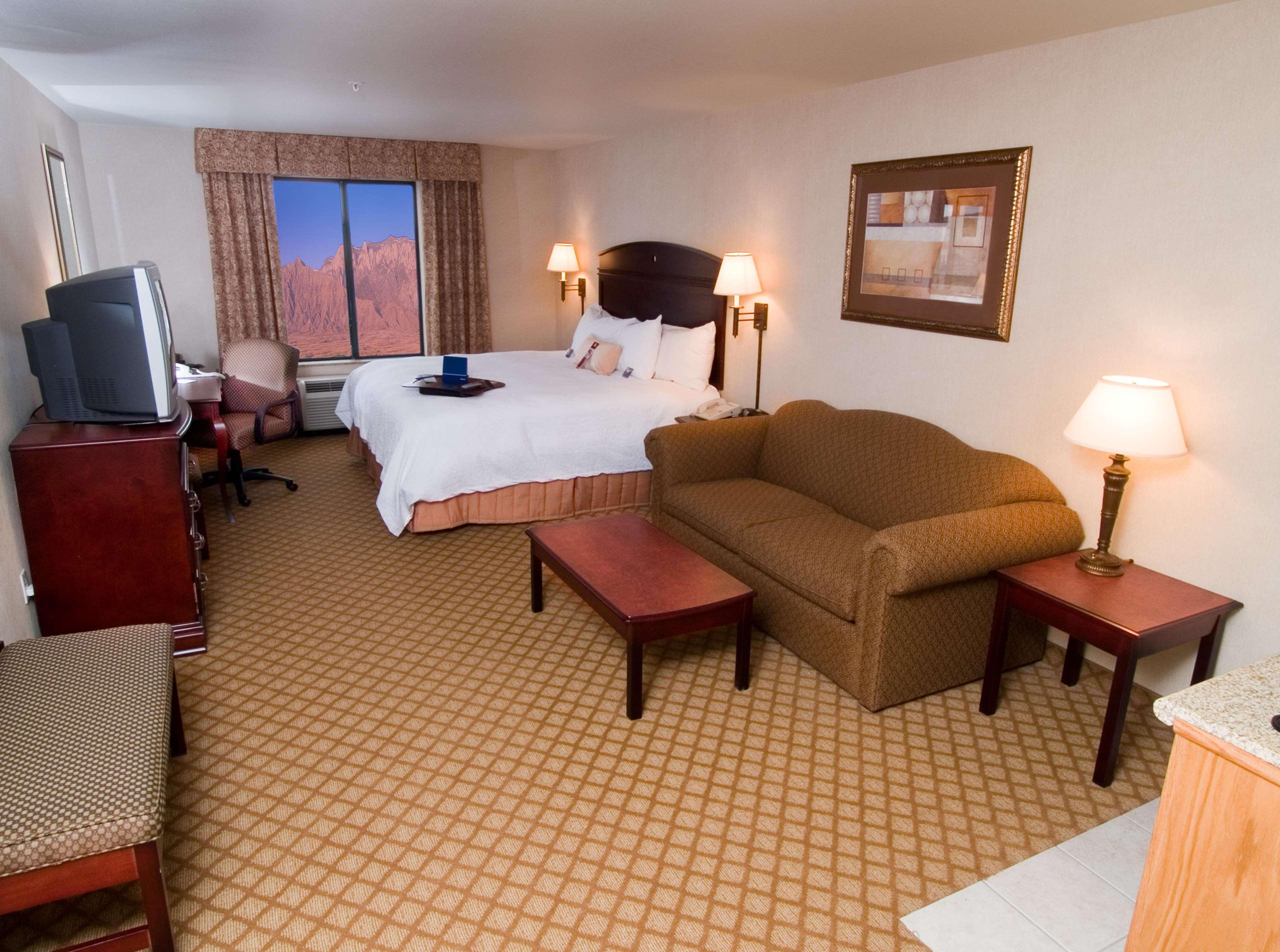 Hampton Inn & Suites Farmington Phòng bức ảnh