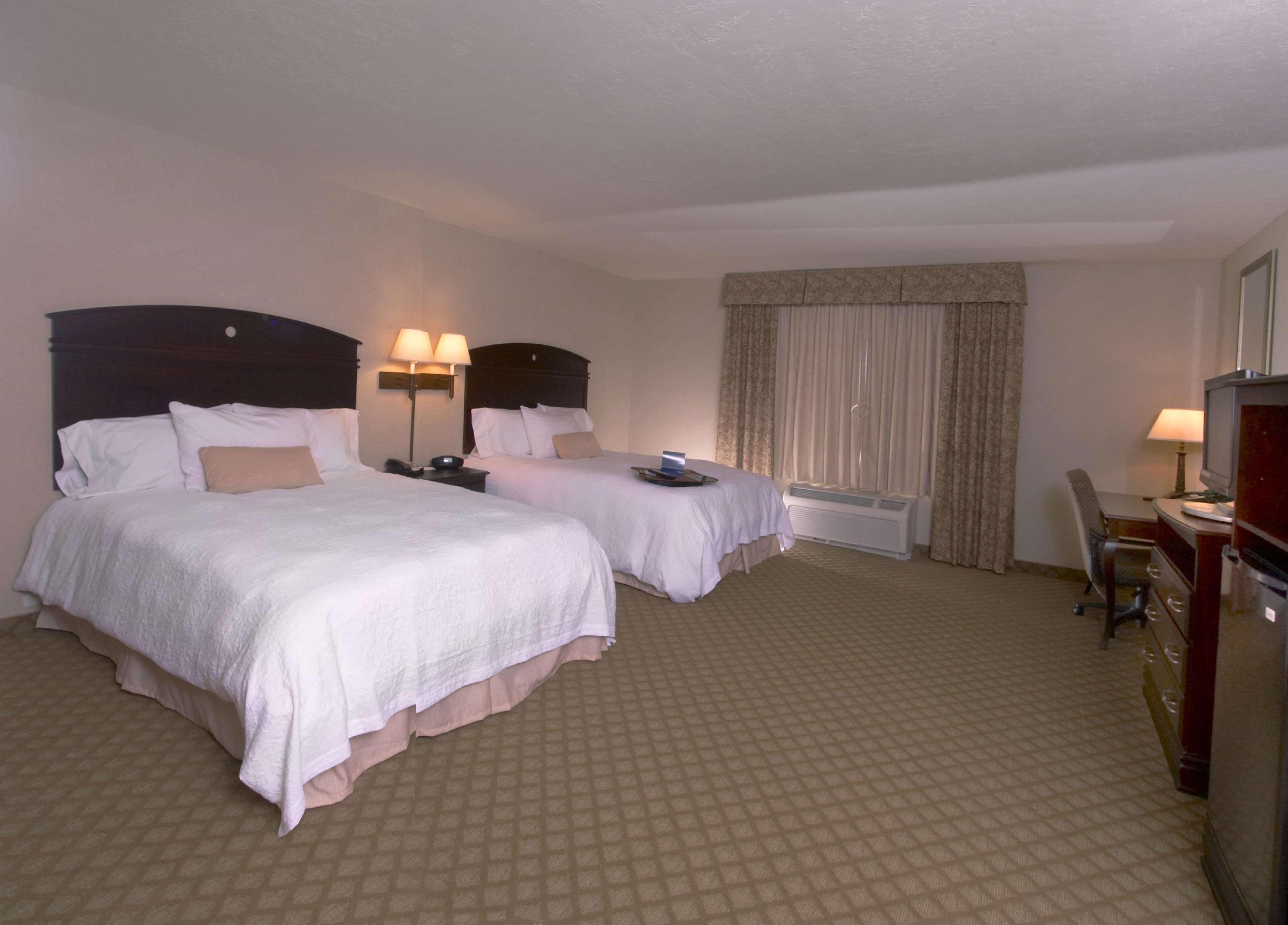 Hampton Inn & Suites Farmington Ngoại thất bức ảnh