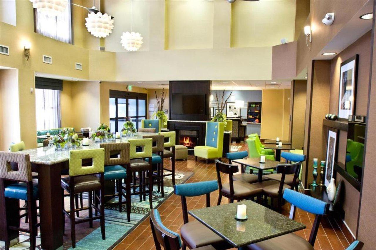 Hampton Inn & Suites Farmington Ngoại thất bức ảnh