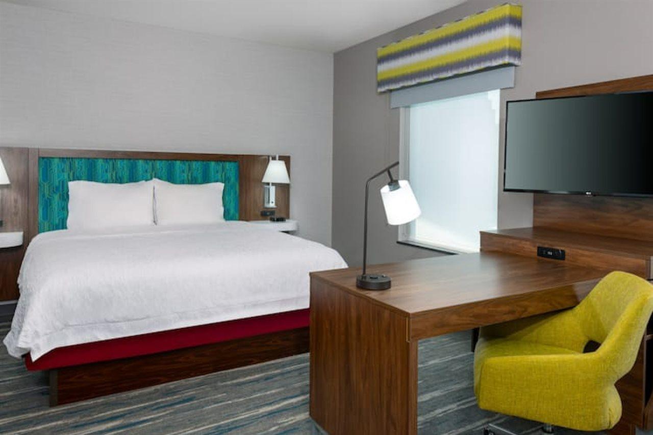 Hampton Inn & Suites Farmington Ngoại thất bức ảnh