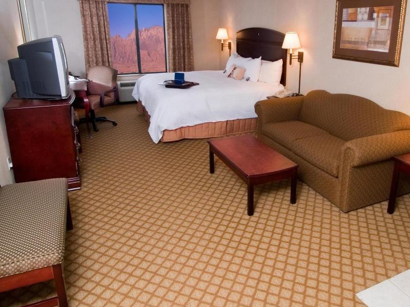 Hampton Inn & Suites Farmington Ngoại thất bức ảnh